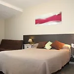 Отель Saint Germain 3*
