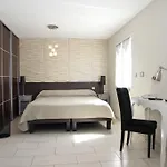 Отель Saint Germain 3*
