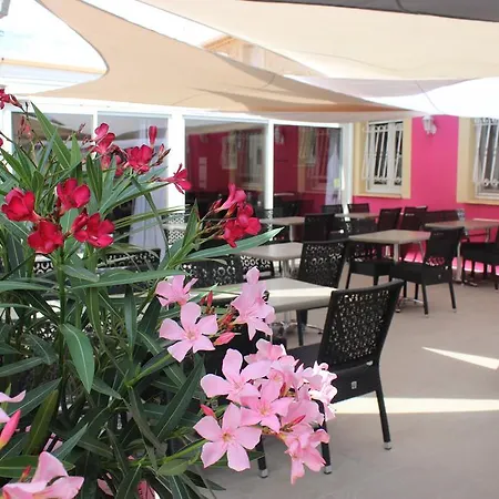 호텔 Saint Germain 뻬제나