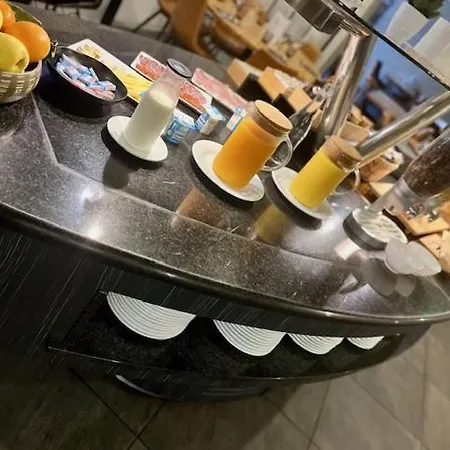 Otel Saint Germain 3*