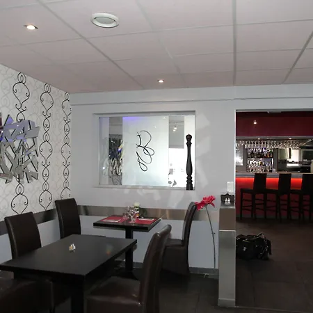 Saint Germain Hotel