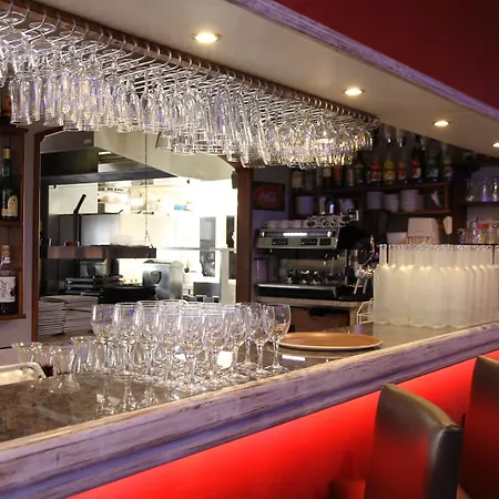 Saint Germain Hotel