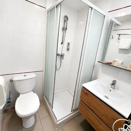 Hotel Saint Germain 3*