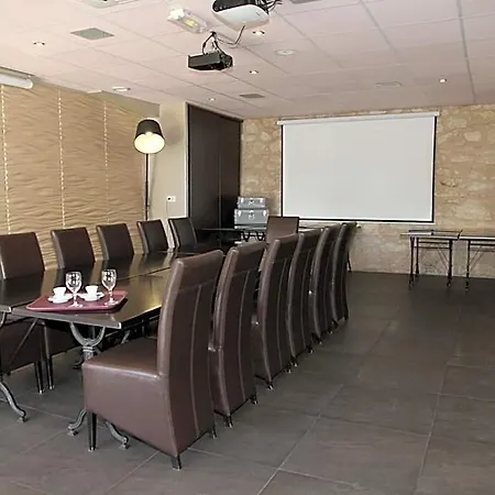 Saint Germain Hotel
