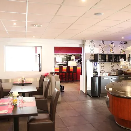 Saint Germain Otel 3*