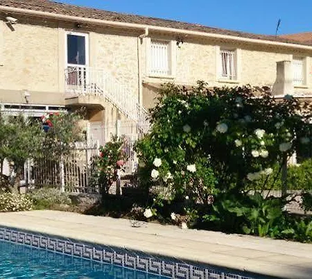 호텔 Saint Germain 3*